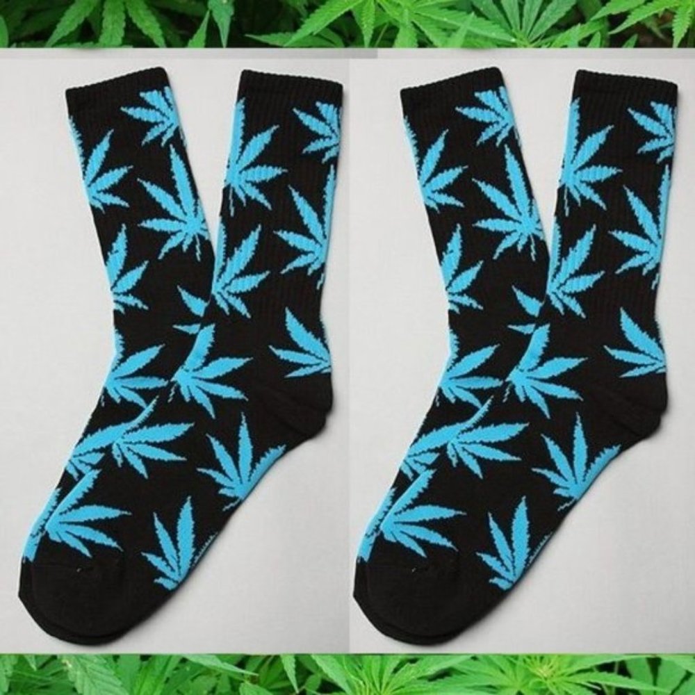 NEW WOMEN'S 2-PACK HUF PLAINTIF SOCKS  2-PAIRS BLACK & BLUE